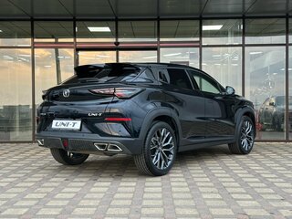 2024 Changan UNI-T I, чёрный, 3309900 рублей, вид 4