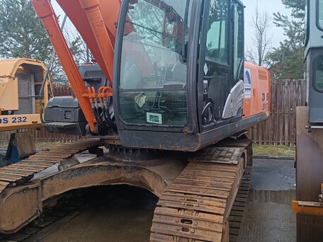 2013 Hitachi ZX240, красный, 2240000 рублей, вид 2