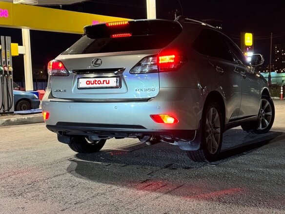 2011 Lexus RX 350 III, бежевый, 2050000 рублей - вид 2