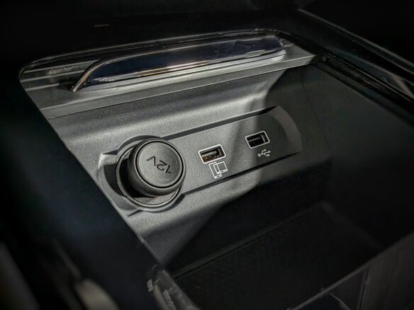 2023 MG 5 I Рестайлинг, чёрный, 1999000 рублей - вид 17