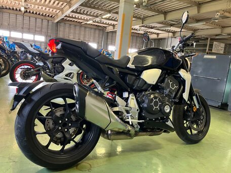 2019 Honda CB 1000R, чёрный, 1077000 рублей, вид 3