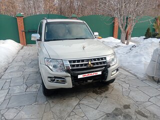 2021 Mitsubishi Pajero IV Рестайлинг 2, белый, 4200000 рублей, вид 1