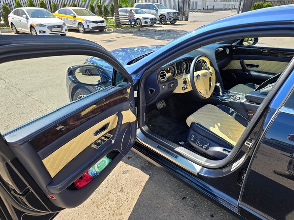 2016 Bentley Flying Spur II, синий - вид 7