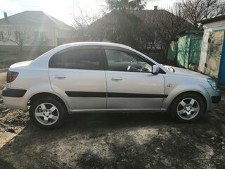 2006 Kia Rio II, серебристый, 350000 рублей, вид 5