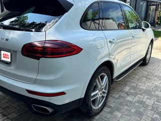 2016 Porsche Cayenne Diesel II Рестайлинг (958), белый, 4800000 рублей, вид 3