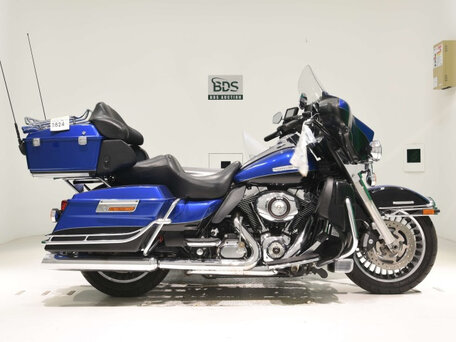 2010 Harley-Davidson Electra Glide, синий, 1200000 рублей, вид 4