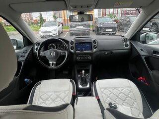 2013 Volkswagen Tiguan I Рестайлинг, серебристый, 1400000 рублей, вид 5
