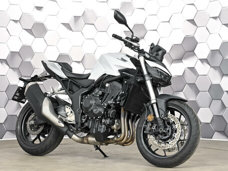 2025 Honda CB 1000 Hornet, белый, 1377000 рублей, вид 1