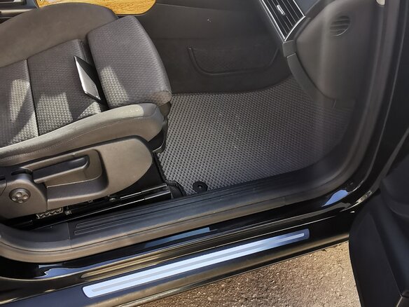 2010 Audi A6 III (C6) Рестайлинг, чёрный, 1300000 рублей - вид 15