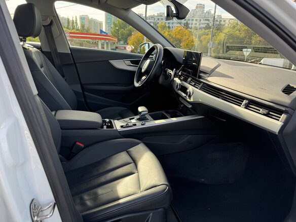 2020 Audi A4 40 TFSI V (B9) Рестайлинг, белый - вид 14