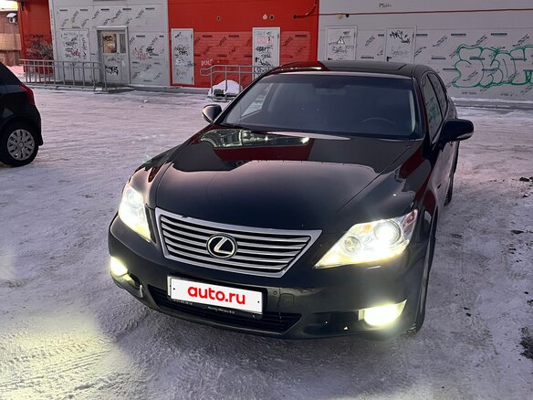 2010 Lexus LS 460 IV Рестайлинг, чёрный, 1800000 рублей - вид 1