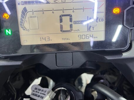 2023 Honda NC 750X, красный, 1000000 рублей, вид 3