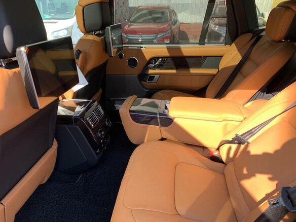 2020 Land Rover Range Rover Long IV Рестайлинг, серый, 9750000 рублей - вид 12