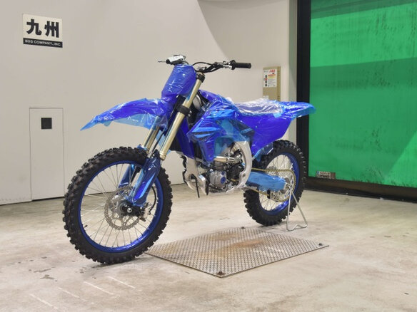 2024 Yamaha YZ250F, синий, 900000 рублей - вид 2