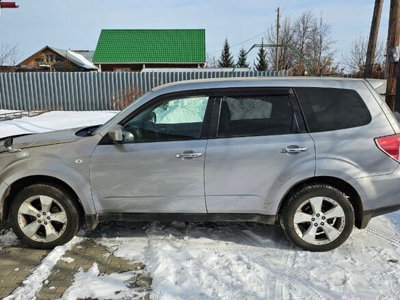 2010 Subaru Forester III, серебристый, 1450000 рублей - вид 2