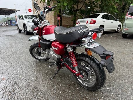 2020 Honda Z125 Monkey, красный, 399000 рублей, вид 4