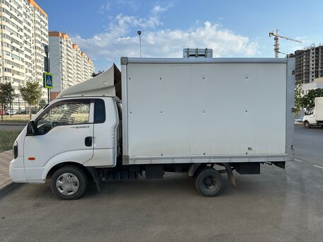 2012 Kia Bongo, белый, 1300000 рублей, вид 3