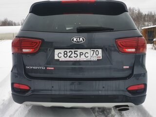 2020 Kia Sorento III Prime Рестайлинг, серый, 2700000 рублей, вид 2