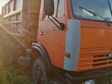 1989 КамАЗ 5511, красный, 800000 рублей, вид 1