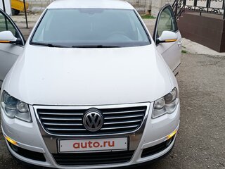 2010 Volkswagen Passat B6, белый, 970000 рублей, вид 2