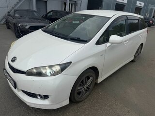 Toyota Wish II