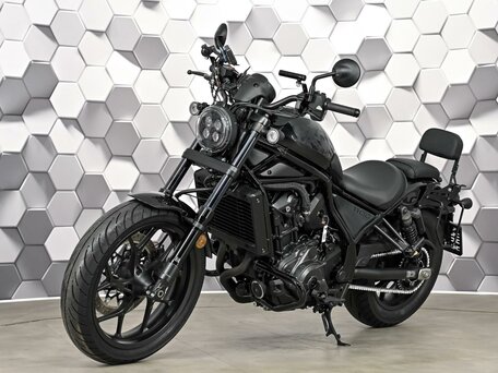 2023 Honda CMX 1100 Rebel, серый, 1099000 рублей, вид 2