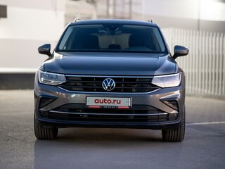 2021 Volkswagen Tiguan II Рестайлинг, серый, 3390000 рублей, вид 3