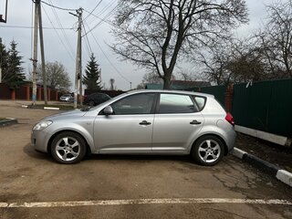 2007 Kia Ceed I, серебристый, 630000 рублей, вид 4