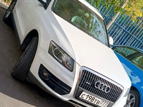 2011 Audi Q5 8tiptronic I (8R), белый, 1500000 рублей - вид 1
