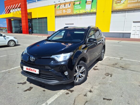 2017 Toyota RAV4 IV (XA40) Рестайлинг, чёрный, 2050000 рублей - вид 1