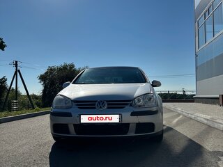 2005 Volkswagen Golf V, серый, 290000 рублей, вид 2