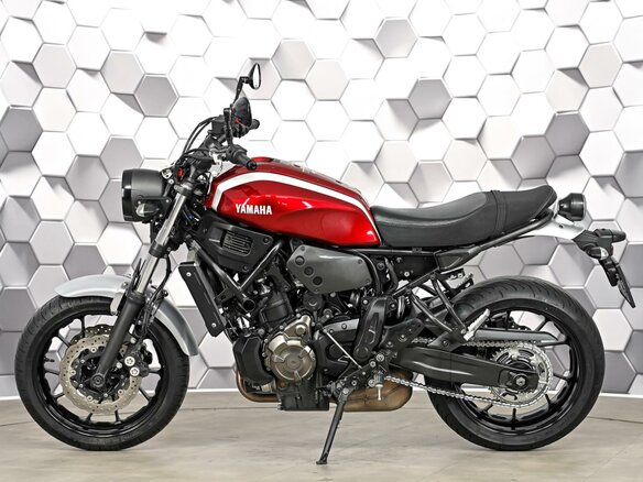 2019 Yamaha XSR700, красный, 615000 рублей - вид 3