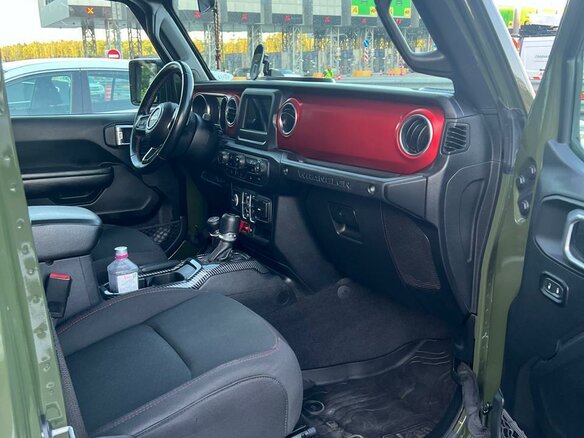 2020 Jeep Wrangler IV (JL), зелёный, 4999999 рублей - вид 12