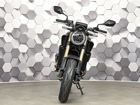 2026 Honda CB 650R, чёрный, 1377000 рублей, вид 5