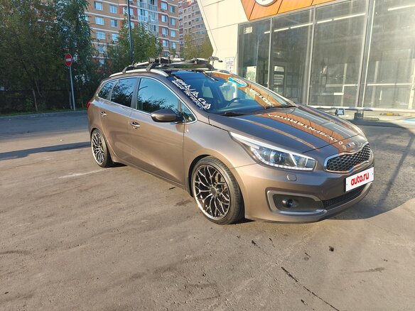 2018 Kia Ceed II Рестайлинг, коричневый, 1700000 рублей - вид 11