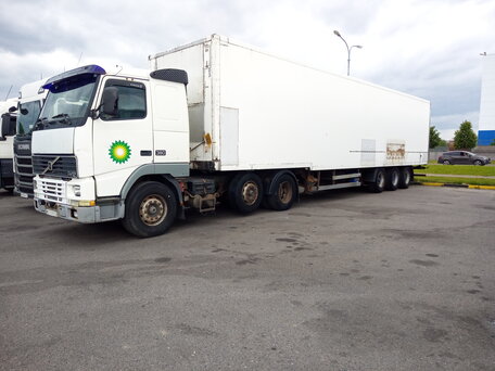 1999 Volvo FH, белый, 1600000 рублей, вид 3