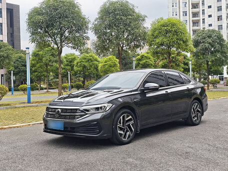 Volkswagen Sagitar III Рестайлинг