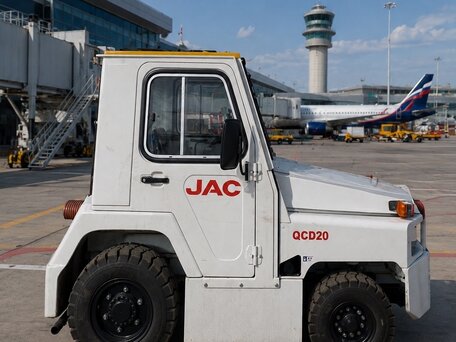 2021 JAC QCD20, серый, 1500000 рублей, вид 2