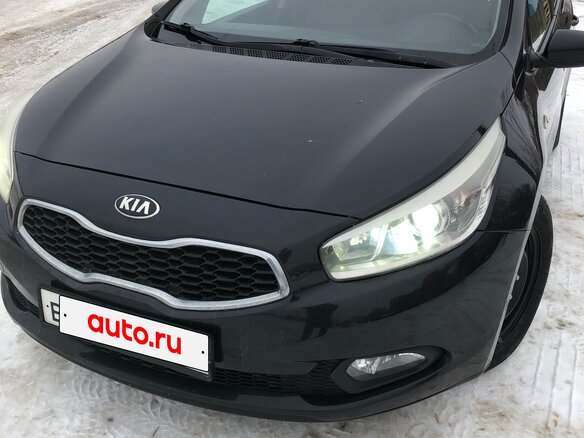 2013 Kia Ceed II, чёрный, 870000 рублей - вид 1
