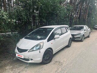 2008 Honda Fit II, белый, 550000 рублей, вид 3