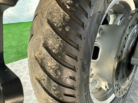 2010 Honda VT 1300CS Sabre, чёрный - вид 21
