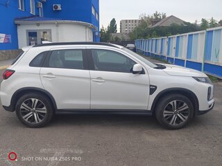 2020 Mitsubishi ASX I Рестайлинг 3, белый, 2400000 рублей, вид 3