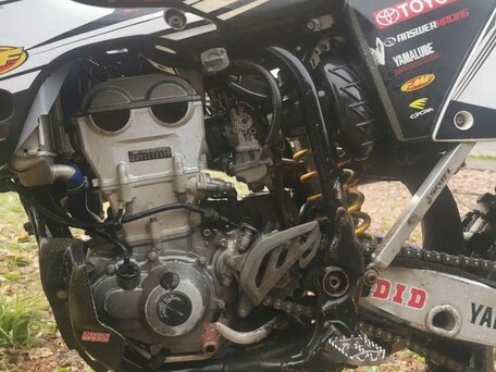 2004 Yamaha YZ450F, белый, 250000 рублей, вид 5