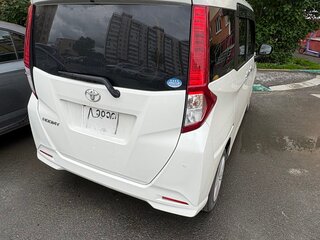 2020 Toyota Roomy I Рестайлинг, белый, 1350000 рублей, вид 3