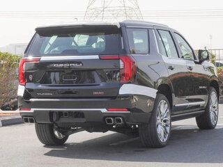 2025 GMC Yukon V Рестайлинг, чёрный, 14400000 рублей, вид 3