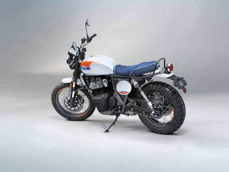 2025 Royal Enfield Bear 650, белый, 728000 рублей, вид 3