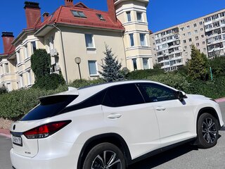 2022 Lexus RX 300 IV Рестайлинг, белый, 7499000 рублей, вид 4