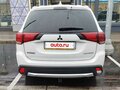 2018 Mitsubishi Outlander III Рестайлинг 2, белый, 1850000 рублей - вид 4