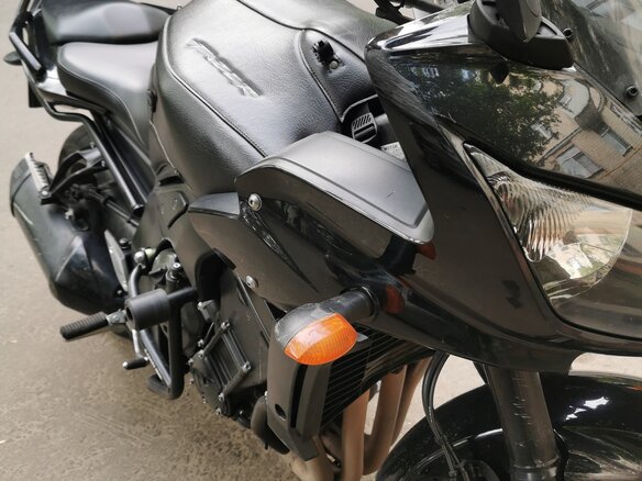 2011 Yamaha FZ1, чёрный, 750000 рублей - вид 5