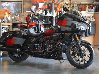 2025 Harley-Davidson CVO Road Glide ST, чёрный, 6500000 рублей, вид 1